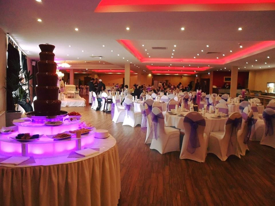 Party Box Party & Balloons