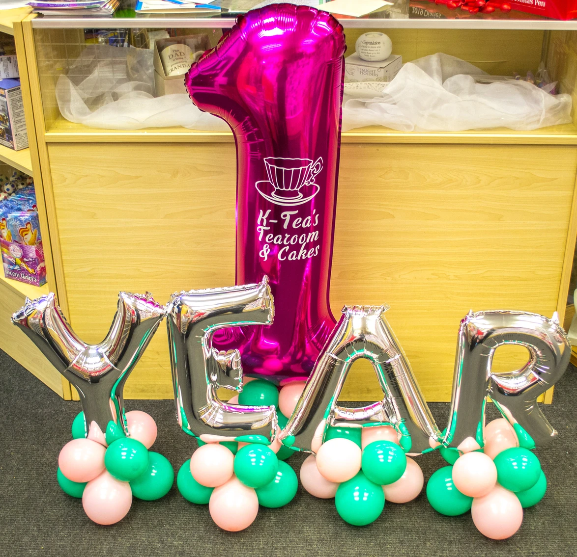 Party Box Party & Balloons